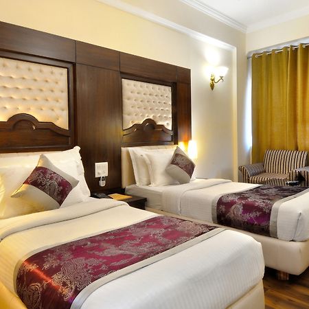 Hotel Solitaire Chandigarh - 10 Mins From Railway Station Dış mekan fotoğraf