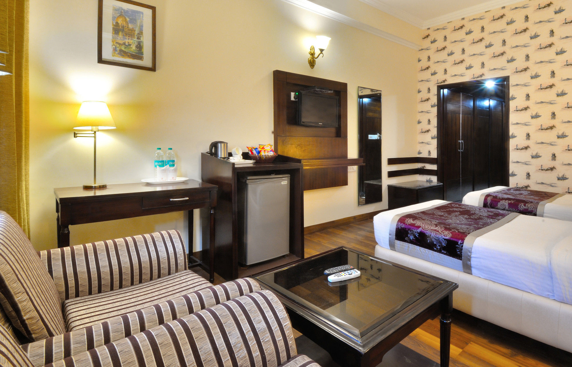 Hotel Solitaire Chandigarh - 10 Mins From Railway Station Dış mekan fotoğraf